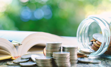 Why Saving Early Matters: A Smart Start for Your Financial Future